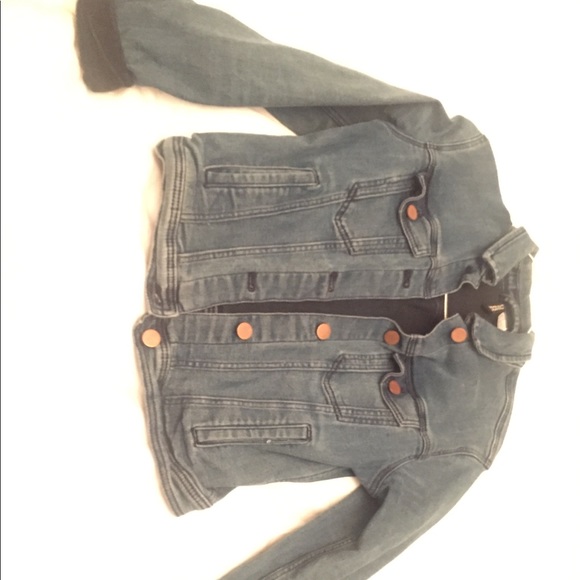 Jean jacket - Picture 1 of 1